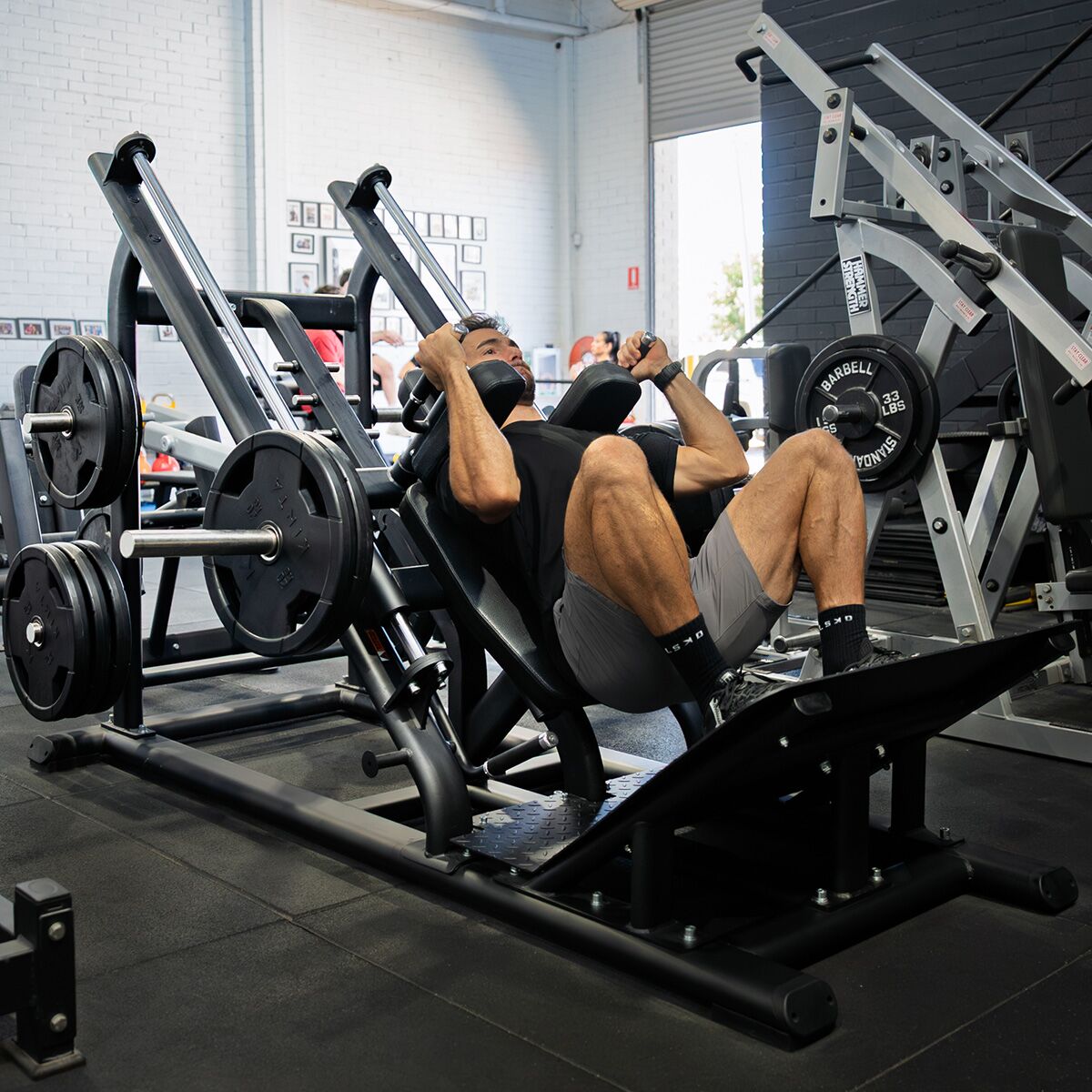 Kinta HQ Hack Squat Machine Kinta HQ Hack Squat Machine